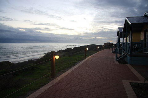 Dongara Tourist Park - Accommodation 4U 13