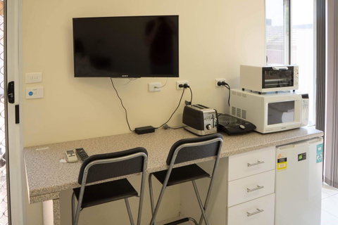 Susan Yong's Studio - Accommodation 4U 10