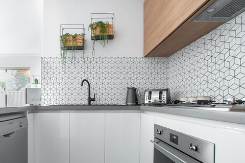 Jane Residence - Accommodation 4U 10