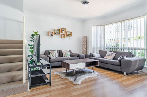 Jane Residence - Accommodation 4U 2