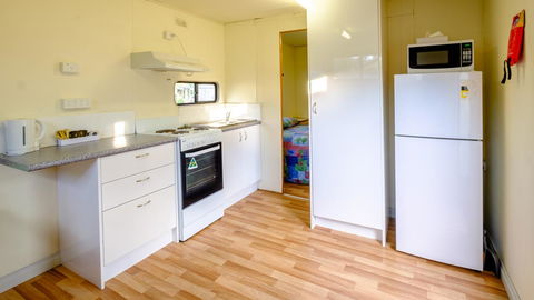 Australind Tourist Park - Accommodation 4U 25