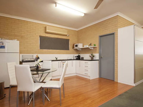 Garden Studio - Accommodation 4U 2
