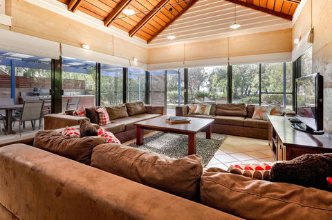 Geographe Cove Resort - Accommodation 4U 9