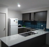 Near Train Station - Accommodation 4U