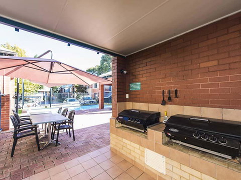 Subiaco Village 28 - Accommodation 4U 23