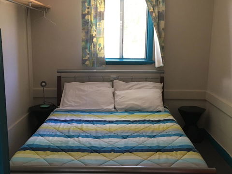 Esperance YHA - Accommodation 4U 13