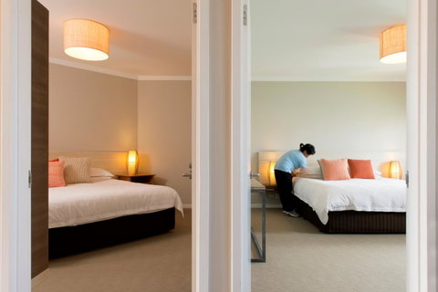 The Marina Hotel - Mindarie - Accommodation 4U 23