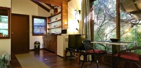 Black Cockatoo Lodge - Accommodation 4U 34
