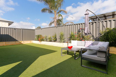 Perth Comfy Stays - Accommodation 4U 7