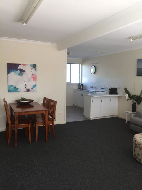 Old Pier Apartments - Accommodation 4U 1