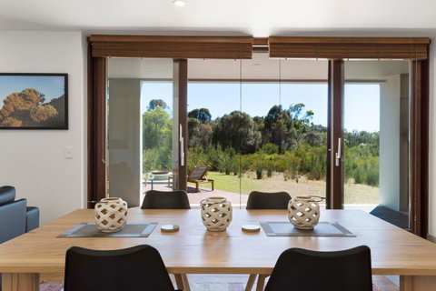 Tamar Solar Home - Accommodation 4U 20