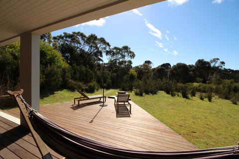 Tamar Solar Home - Accommodation 4U 6