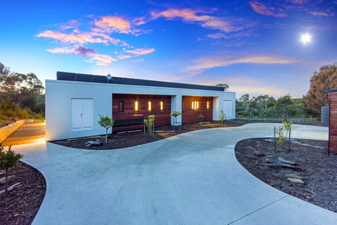 Tamar Solar Home - Accommodation 4U 2
