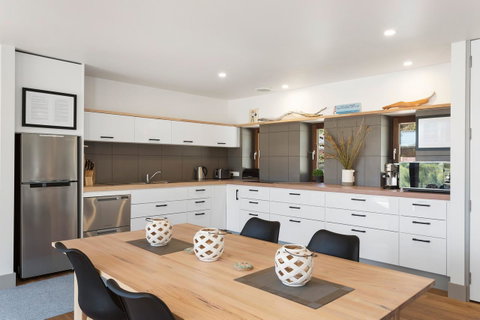 Tamar Solar Home - Accommodation 4U 21