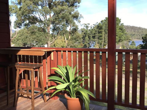 Loma Cottages - Accommodation 4U 9