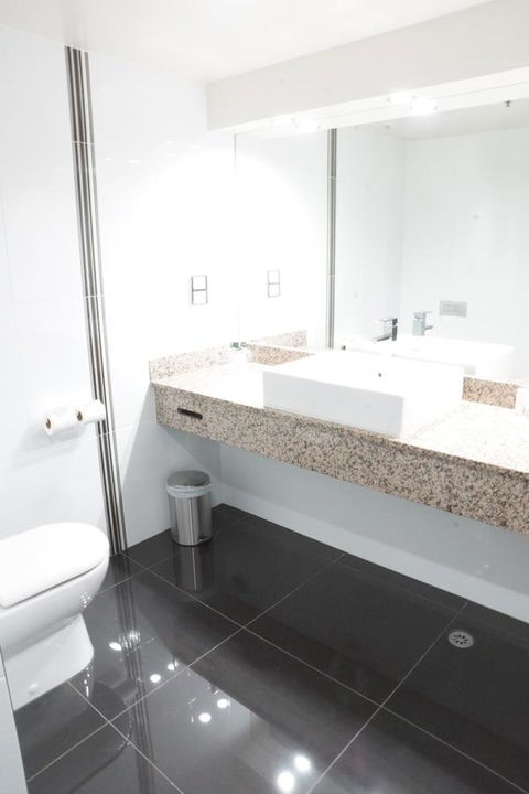 Hotel Grand Chancellor Launceston - Accommodation 4U 24