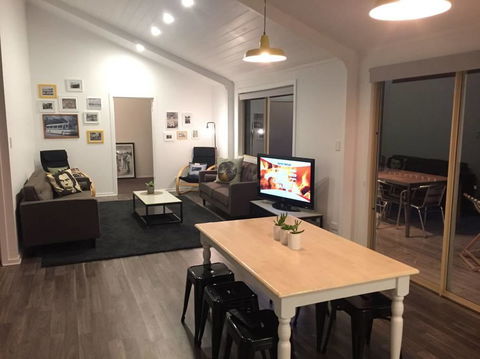 Boomers Retreat, Alonnah, Bruny Island - Accommodation 4U 11