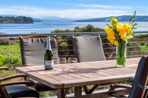 Sunset Bay Escape - Accommodation 4U 26