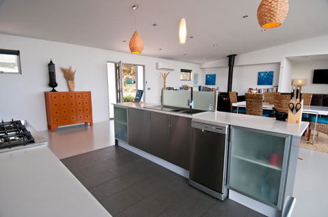 Sunset Bay Escape - Accommodation 4U 41