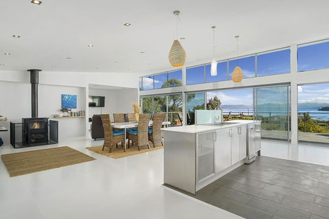 Sunset Bay Escape - Accommodation 4U 21