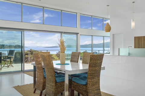 Sunset Bay Escape - Accommodation 4U 17