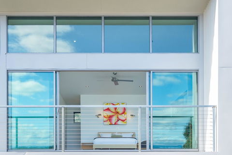 Sunset Bay Escape - Accommodation 4U 25