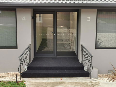 Youngtown Executive Apartments - 2BR Included, Free Parking & Wifi, Sofa Bed & Cot Fee Applies - Accommodation 4U 14