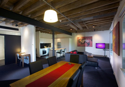 Sullivans Cove Apartments - Accommodation 4U 1