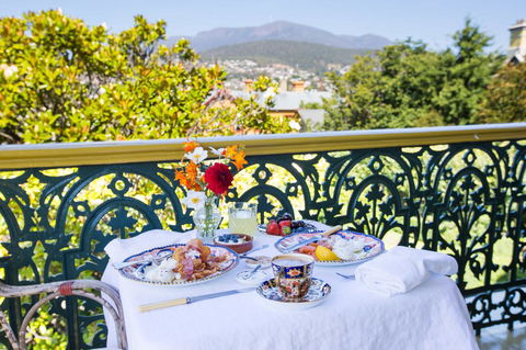 The Corinda Collection - Accommodation 4U 6