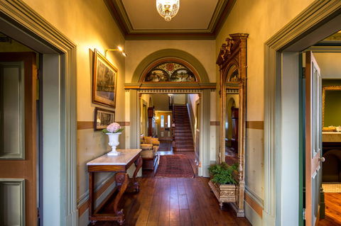 The Corinda Collection - Accommodation 4U 10