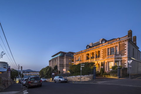 Lenna Of Hobart - Accommodation 4U 21