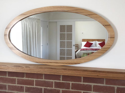 Richmond Bridge Accommodation â€œTwo The Bridgeâ€ - Accommodation 4U 12