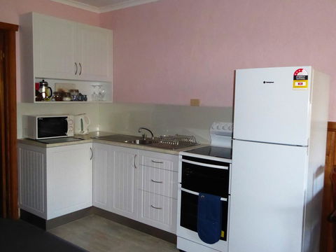 Platypus Park Country Retreat - Accommodation 4U 6
