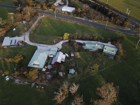 Platypus Park Country Retreat - Accommodation 4U 0