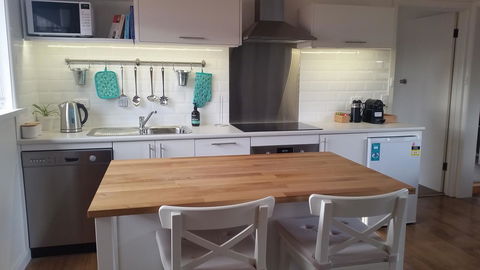 Driftwood-Cottage - Accommodation 4U 1