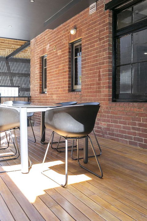 Insomnia On Elizabeth - Accommodation 4U 27