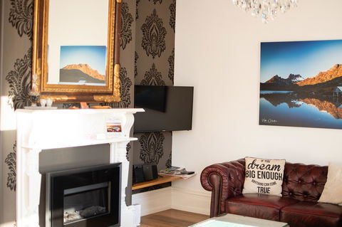 Sanctum Boutique Apartments - Accommodation 4U 33