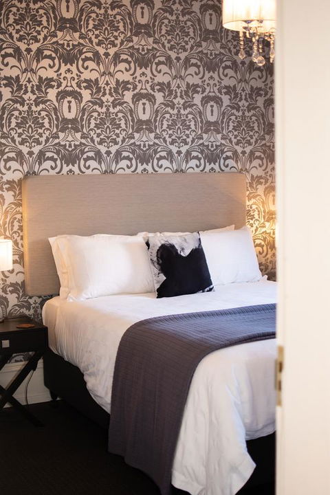 Sanctum Boutique Apartments - Accommodation 4U 30