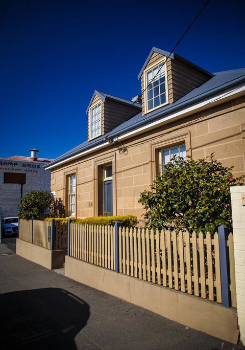 Sanctum Boutique Apartments - Accommodation 4U 13