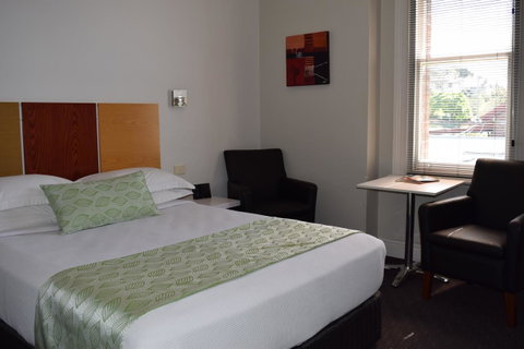 Auldington Hotel - Accommodation 4U 9