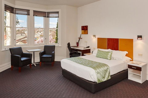 Auldington Hotel - Accommodation 4U 3