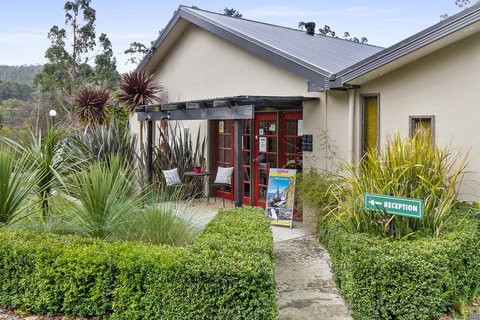 Oyster Cove Chalet - Accommodation 4U 13