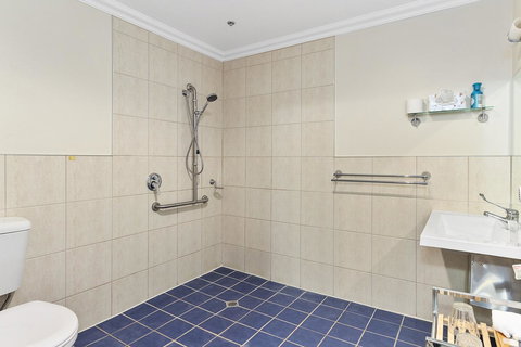 Oyster Cove Chalet - Accommodation 4U 11