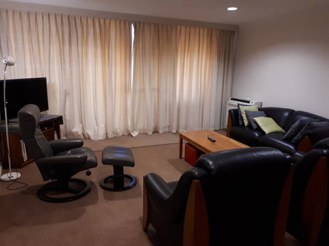 Jenatt Apartments Salamanca - Accommodation 4U 16