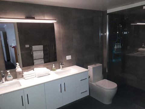 Jenatt Apartments Salamanca - Accommodation 4U 6