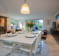 New Luxury Home Near Coogee Beach In Sydney - Accommodation 4U