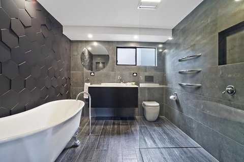 Newcastle Short Stay Apartments - Glebe Road Adamstown - Accommodation 4U 1