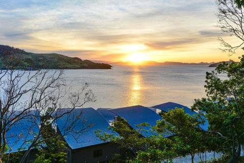 NEWLY BEAUTFULLY RENOVATED 16 The Casuarina - 3 Bedroom House With 180 Degree Ocean Views - Accommodation 4U 0