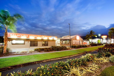 Nightcap At Balaclava Hotel - Accommodation 4U 2