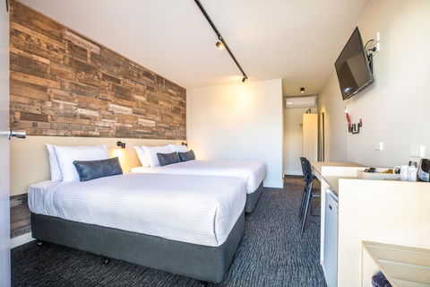 Nightcap At Westside Hotel - Accommodation 4U 0